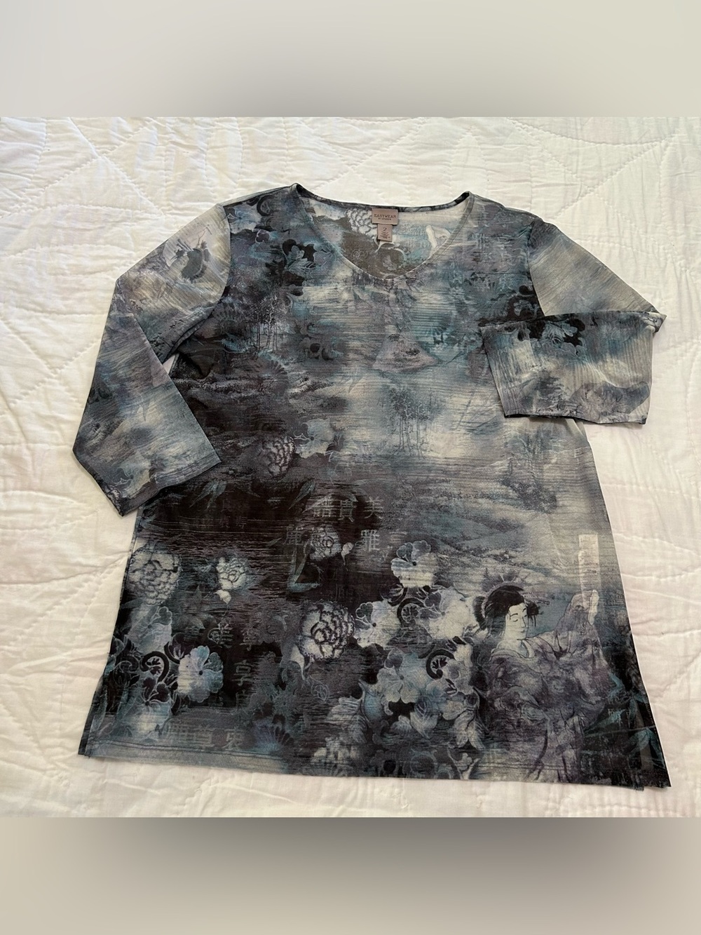 Chico's Mesh Tunic Top Sheer Womens L (2) Blue Geisha Floral 3/4 Sleeve Coastal